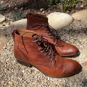 Frye CARSON boots W 9